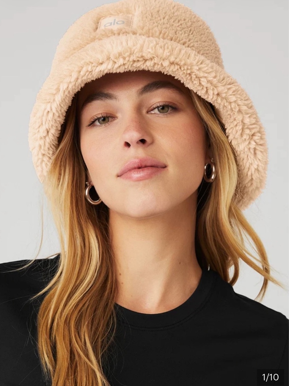 Alo Yoga Foxy Sherpa Bucket Hat Tan NWOT